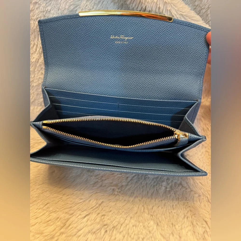 Salvatore Ferragamo Gancini Blue Continental Wallet - Pebbled Calfskin, Italy 🇮🇹
